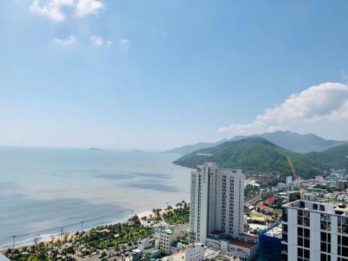 Beach View Luxury Apartment Vanila Flc Qn