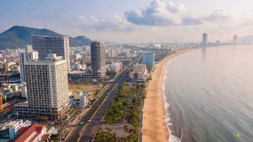Beach View Luxury Apartment Vanila Flc Qn
