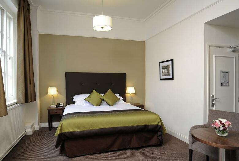 Mercure Southampton Centre Dolphin Hotel