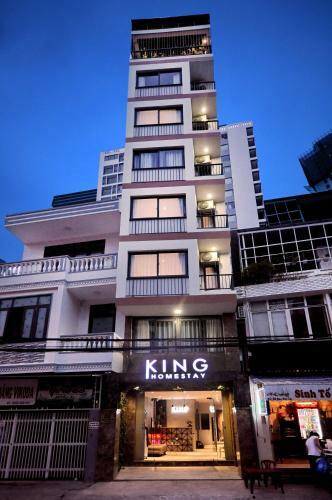Bed & Breakfast King Homestay