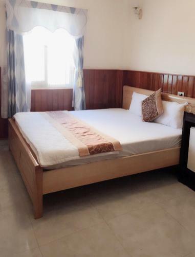 Hoang Son Hotel