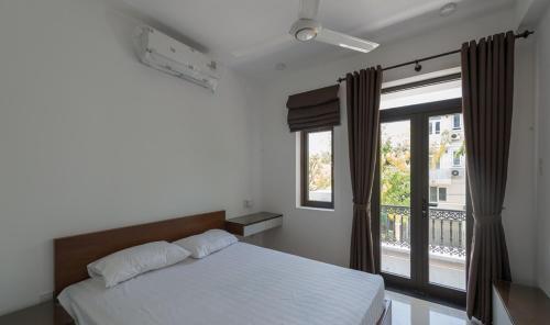 Apartment In Coastal Villa Near Beach