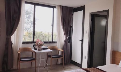 Ho�ng S?n Hotel 2
