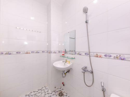 Oyo 898 Phuong Thao Hotel