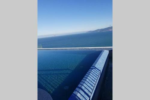 Scenia Bay Apartment With Seaview