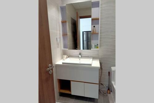 Scenia Bay Apartment With Seaview