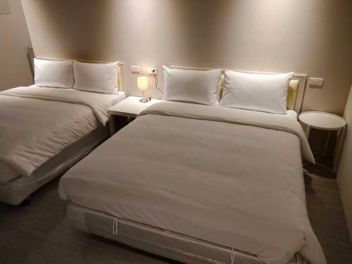Shine Residence