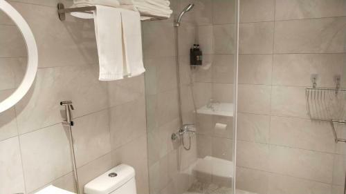 Shine Residence