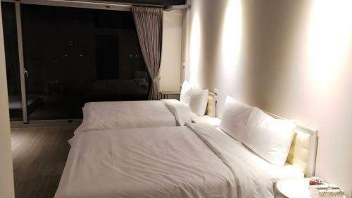 Shine Residence