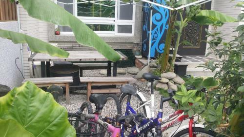 Bed & Breakfast Liyar House