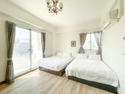 Corner No50 Hostel