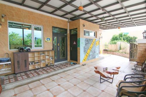 Corner No50 Hostel