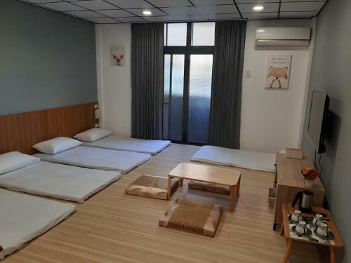 Hostal The Wind Guesthouse