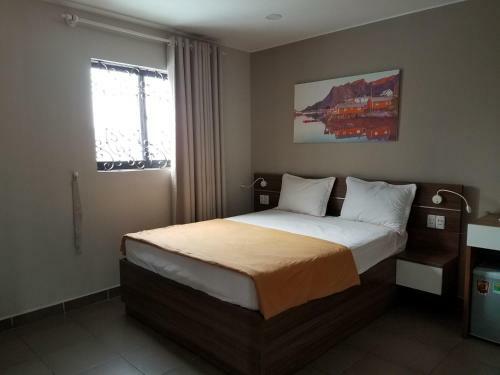 Lee Hotel