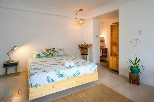 Holo Ben Thanh Saigon - Serviced Homestay