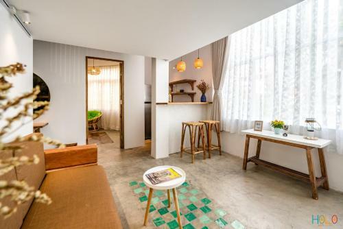 Holo Ben Thanh Saigon - Serviced Homestay