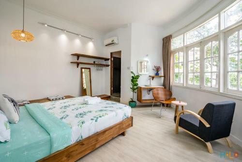 Holo Ben Thanh Saigon - Serviced Homestay