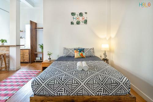 Holo Ben Thanh Saigon - Serviced Homestay