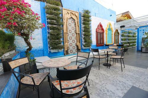 Aquarizon Boutique Hostel & City Bar