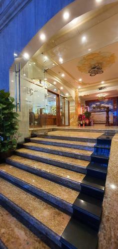 Ho�ng Qu�n Hotel