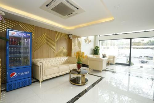 Luxury Hotel
