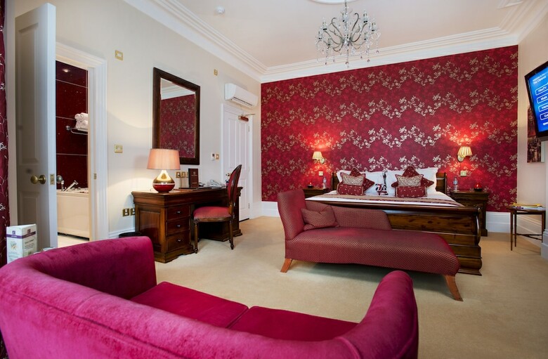 The Clarence Boutique Hotel