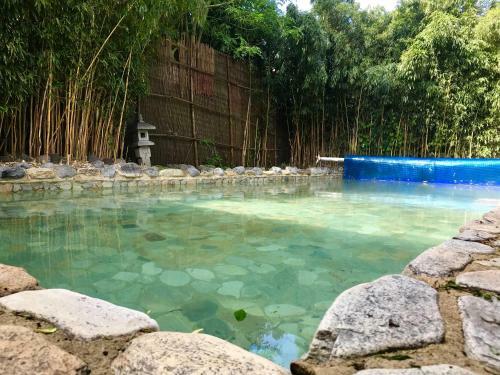 Hostal Le Chateau Japonais