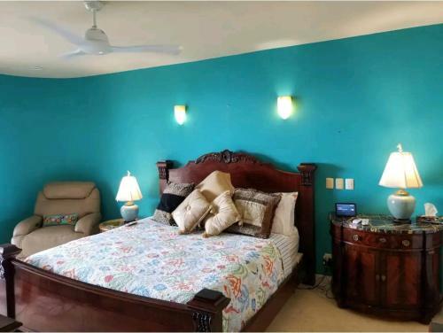 Villa Jaguar Beachfront Luxery Ph