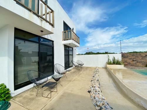 Amazing Villa In Mahahual