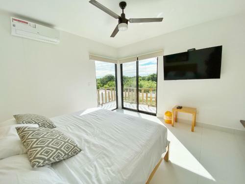 Amazing Villa In Mahahual