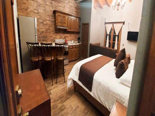 Apartamento Hotel Suites La Fortuna