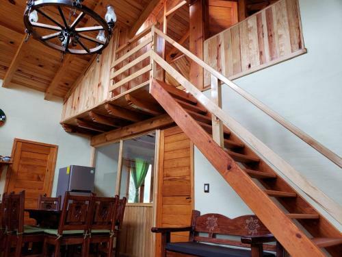 Lodge Caba�as Paseo Del Llano