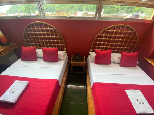 Hotel Alameda Suites