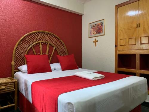 Hotel Alameda Suites