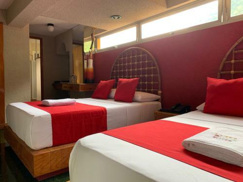 Hotel Alameda Suites