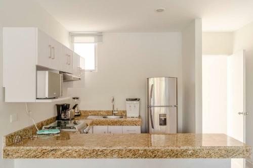 Apartamento Yucpropc104c - Luxury Unit By Playa Chac�, One Block From The Sea