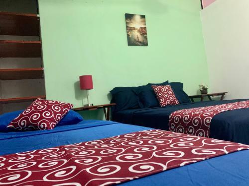Hostal Casa Alegria