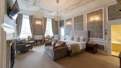 Hostal The Royal Hotel