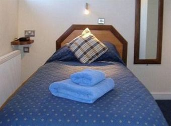 Hostal St Andrews Hotel