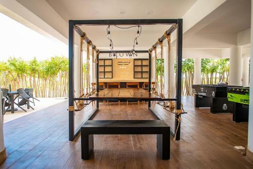 Apartamento Two Lux Beachfront Penthouses, 2 Jacuzzi, 2 Rooftops, 2 Pools, Gym, Kid's Club, Bar