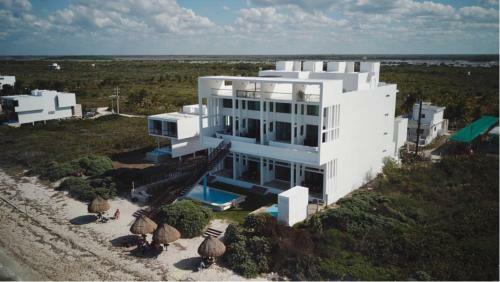 Beachfront Villa Solarium Garden House 1