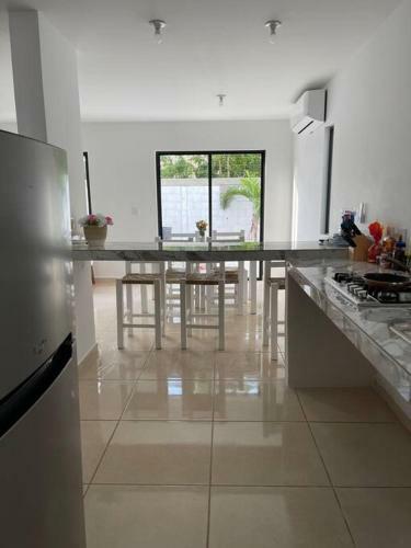 Casa Con Alberca Cerca De La Playa