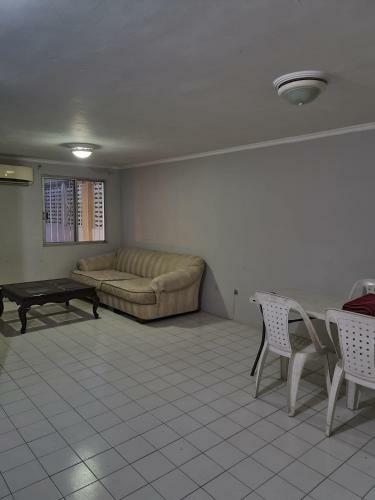 Casa A 5 Minutos Del Malecon