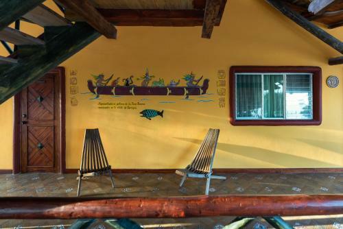The Diving Lodge Downtown