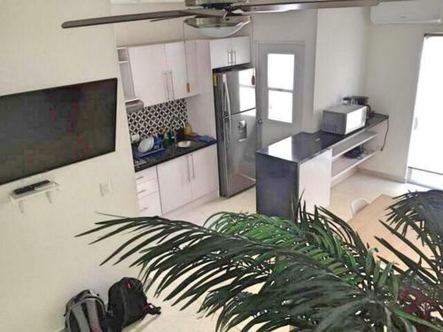 Stunning Beach Holidays House With 24h Security