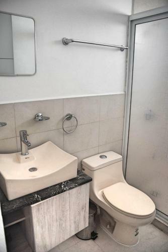 Stunning Beach Holidays House With 24h Security
