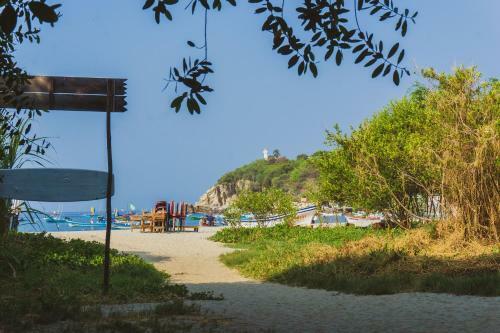 Hostal Nomad Beach House