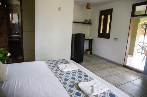 Hostal Beach Front Guesthouse