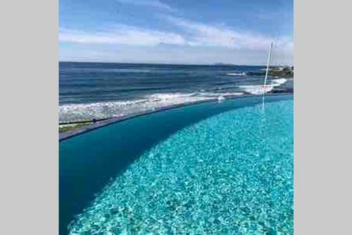 Apartamento New Modern Rosarito Beach Front Condo