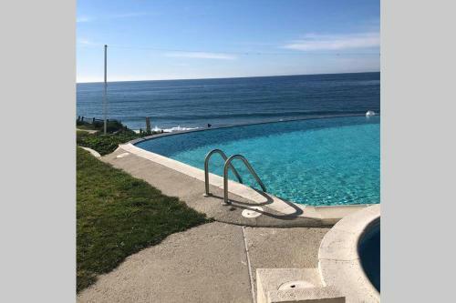 Apartamento New Modern Rosarito Beach Front Condo